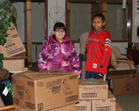 Sioux Indian children's food drive.